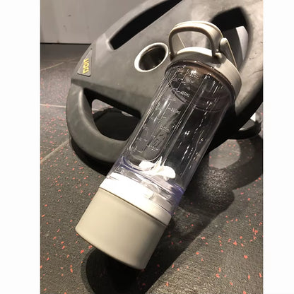 Custom 500Ml Plastic PP Gym Sports Powder Shaker Adult Drinking Water Bottle with Screw Lid Storage Box Boiling Water Safe